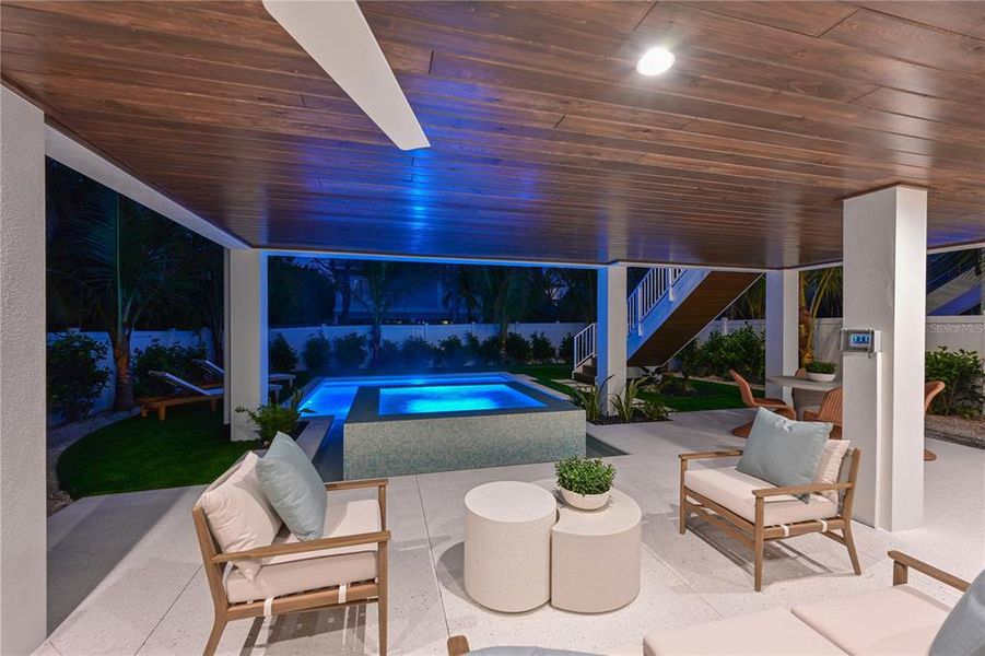 Exterior details and patio area of a home in , Anna Maria (Image 34).