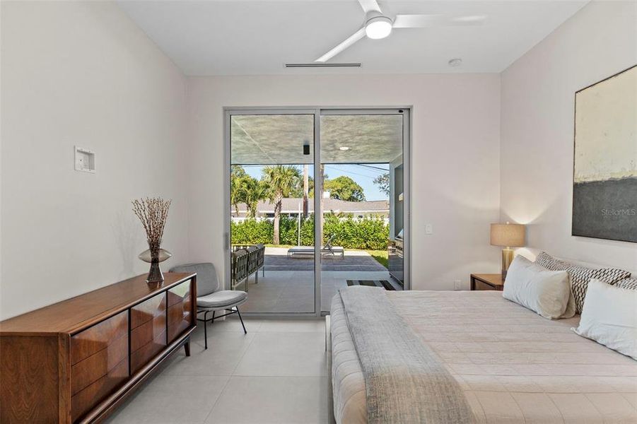 Furnished interior view inside a new home in , Belleair (Image 16).