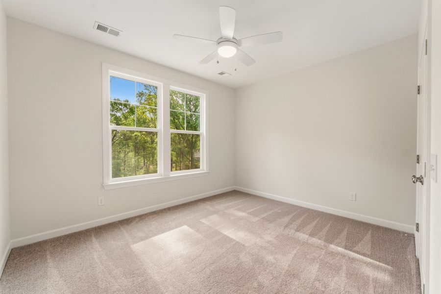 Spacious, unfurnished interior of a new home in Timberland Grove, Anderson (Image 26).
