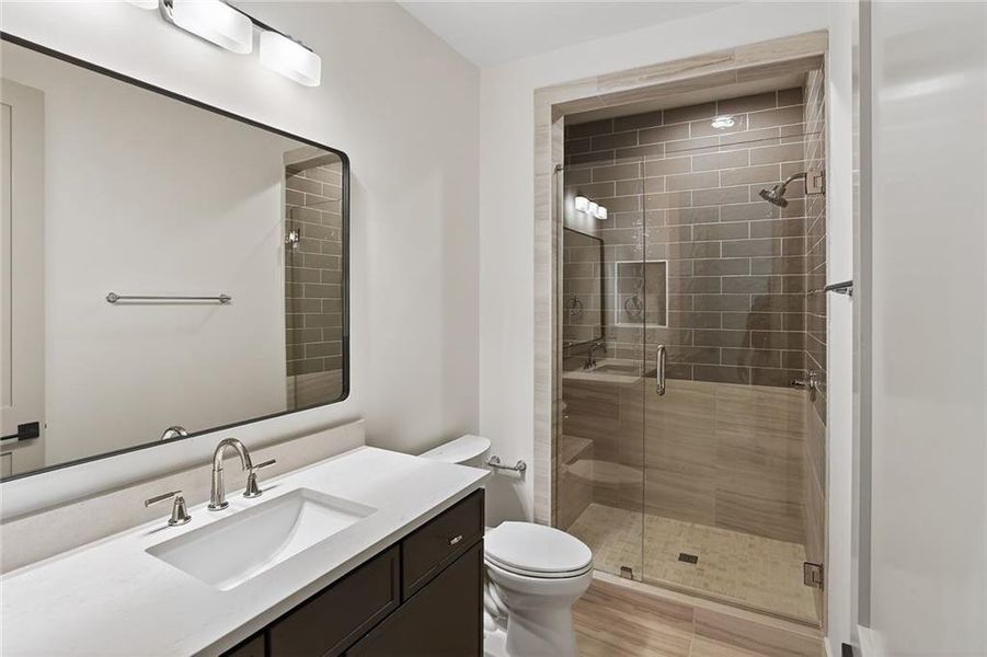 Furnished interior view inside a new home in , Roswell (Image 10).
