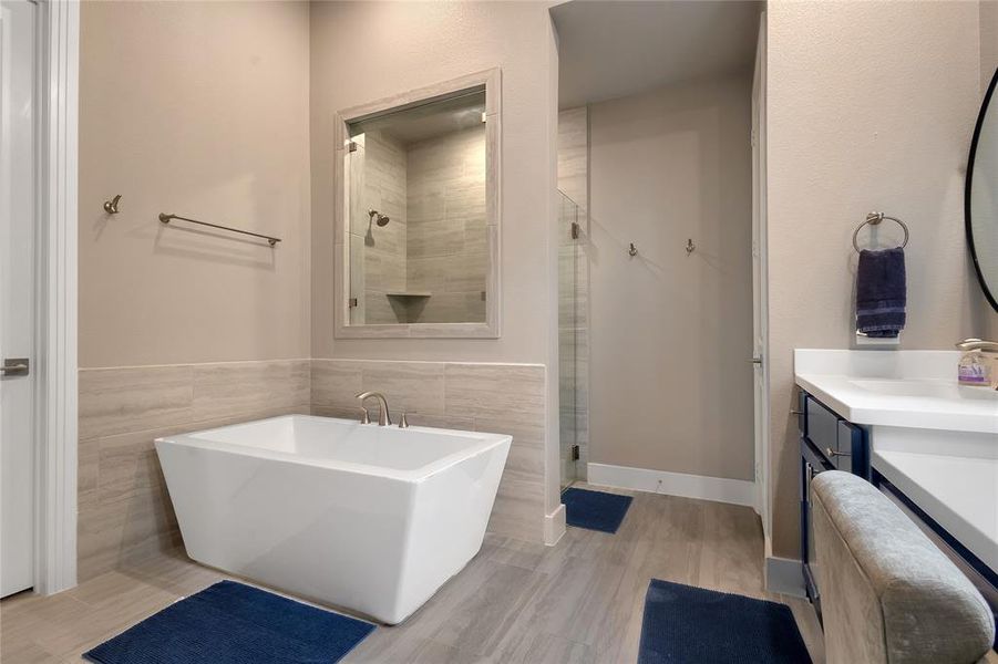 Furnished interior view inside a new home in , Van Alstyne (Image 33).