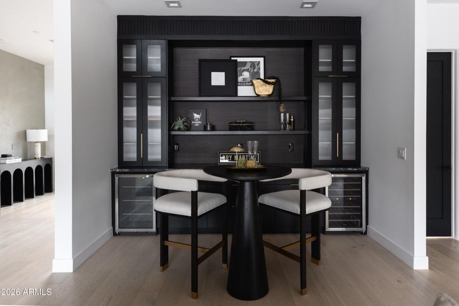 Bar Sitting Area Bar Sitting Area