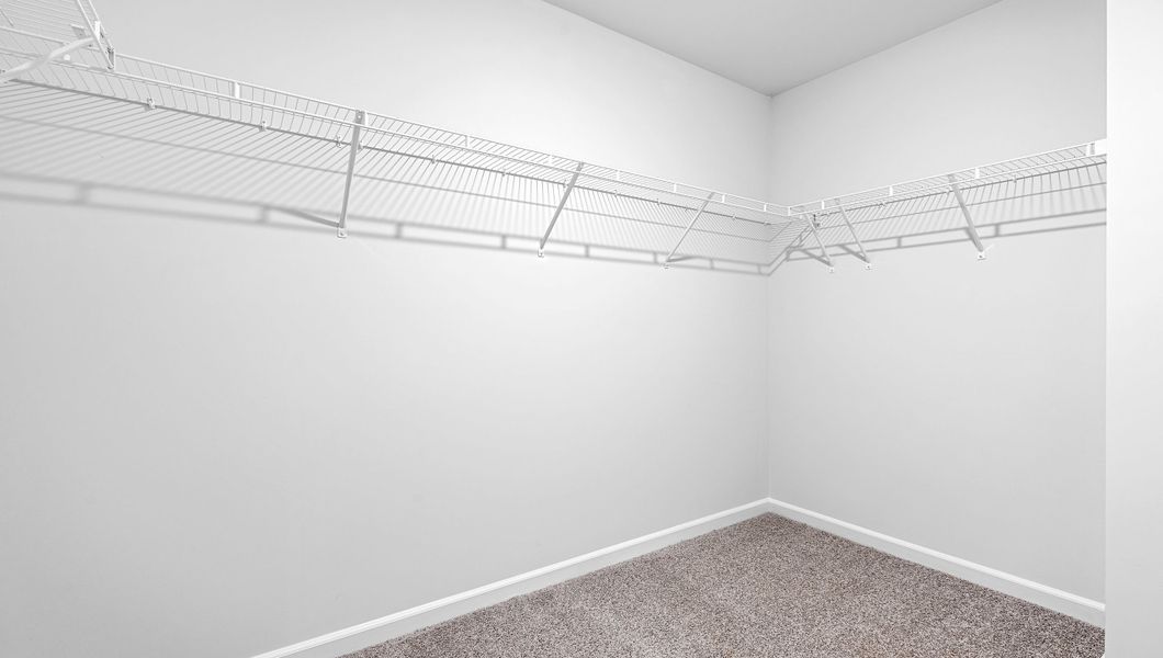 Spacious, unfurnished interior of a new home in Woodglen, Piedmont (Image 27).