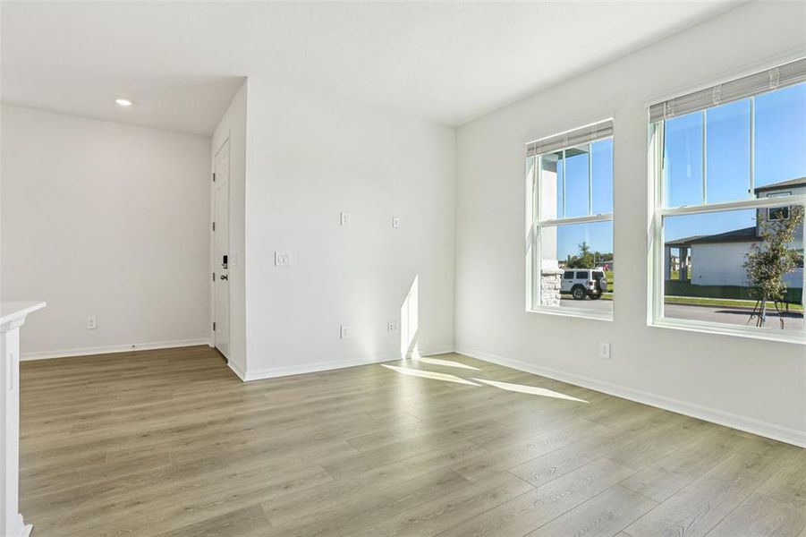 Spacious, unfurnished interior of a new home in The Meadow at Crossprairie Bungalows, St. Cloud (Image 39).