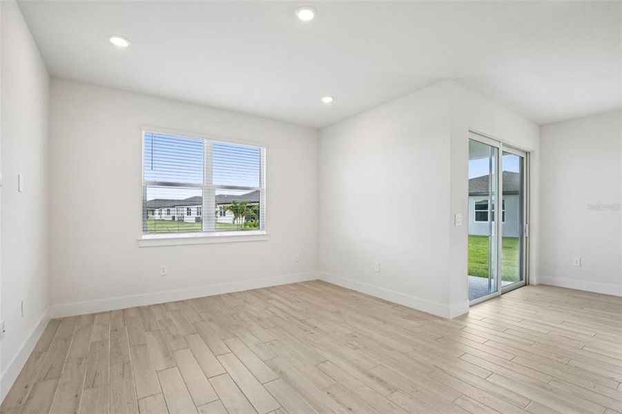 Spacious, unfurnished interior of a new home in Magnolia Bay - Reserve Series, Nokomis (Image 24). Spacious, unfurnished interior of a new home in Magnolia Bay - Reserve Series, Nokomis (Image 24).