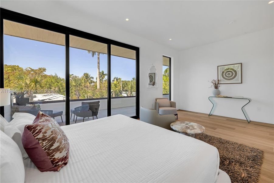 Furnished interior view inside a new home in , Miami (Image 74).