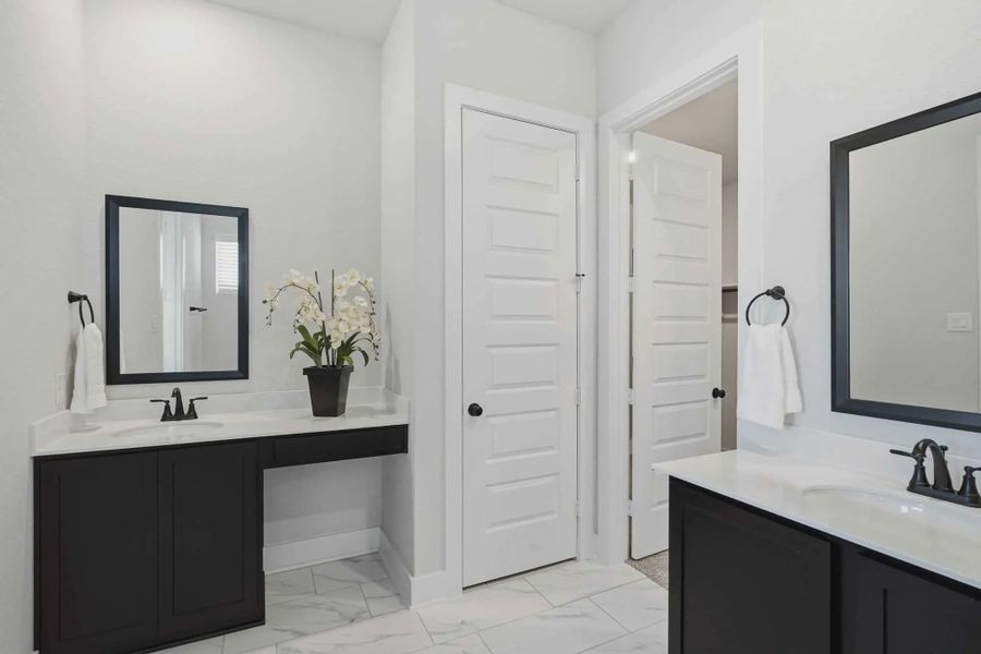 Representative furnished interior of a home built from the Lincoln by Chesmar Homes in Alsatian Oaks, Castroville (Image 10).