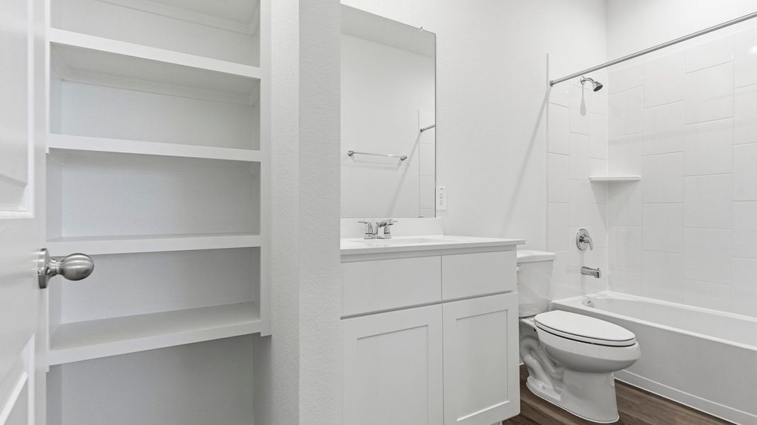 Representative furnished interior of a home built from the Jackson by D.R. Horton in Grand Cay Harbour, Texas City (Image 12). Representative furnished interior of a home built from the Jackson by D.R. Horton in Grand Cay Harbour, Texas City (Image 12).