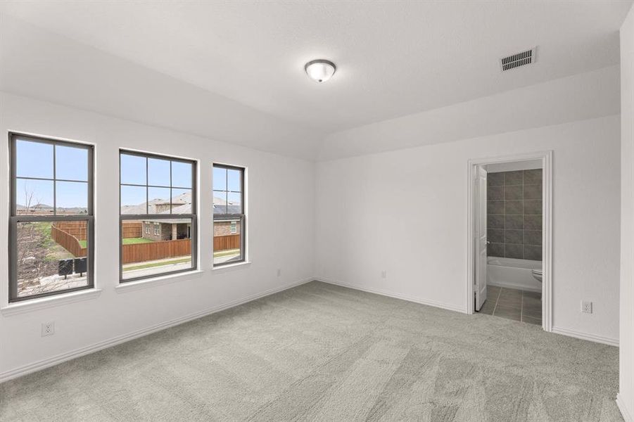 Spacious, unfurnished interior of a new home in Coyote Meadows 50s, Anna (Image 25). Spacious, unfurnished interior of a new home in Coyote Meadows 50s, Anna (Image 25).