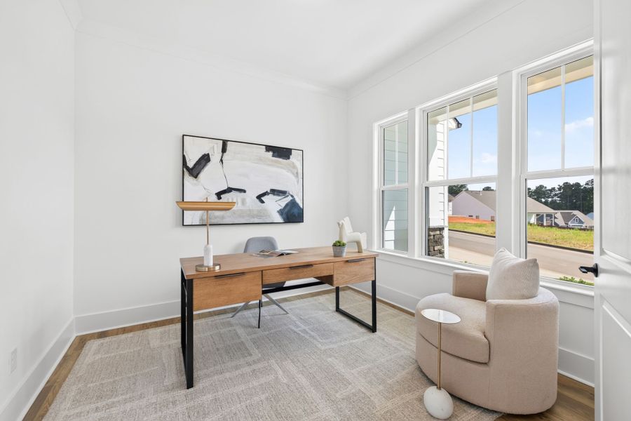 Furnished interior view inside a new home in Edgewater - Harbor Pointe, Lancaster (Image 11).