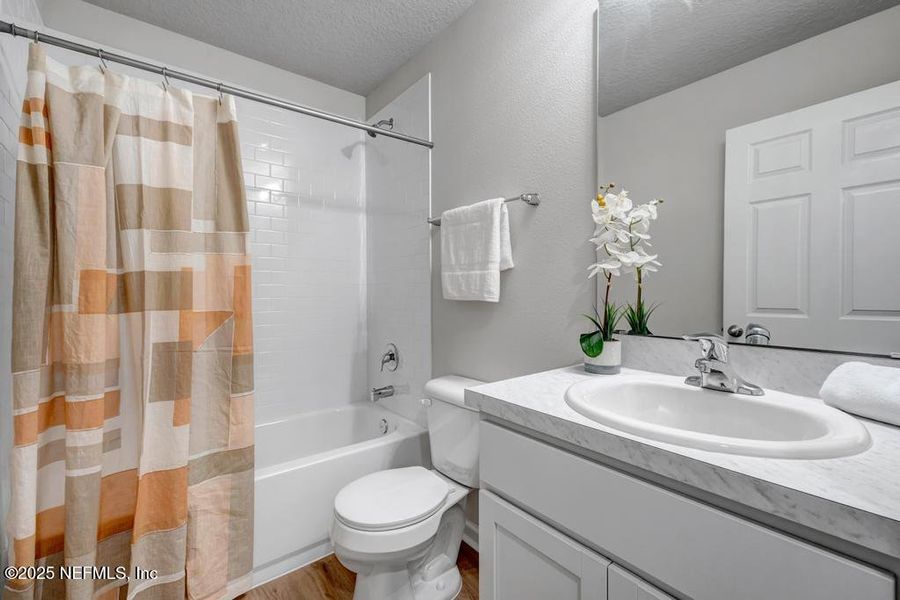 Furnished interior view inside a new home in , Jacksonville (Image 10).