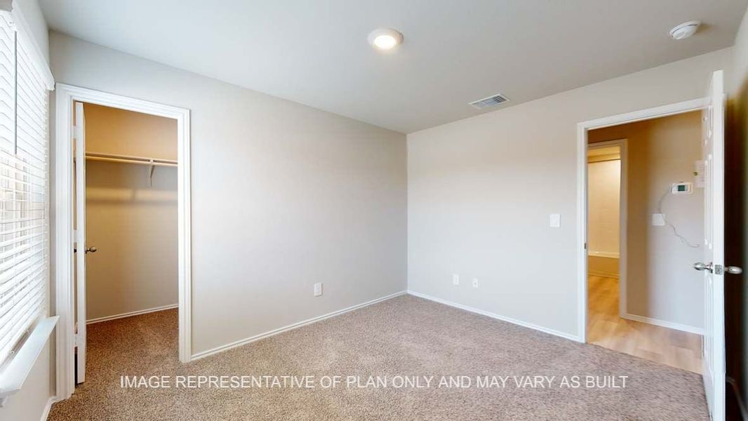 Spacious, unfurnished interior of a new home in Rancho San Gabriel, Georgetown (Image 17).