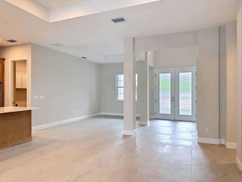 Spacious, unfurnished interior of a new home in River Preserve Estates, Parrish (Image 41).