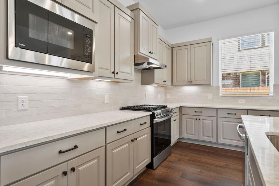 Furnished interior view inside a new home in Artavia, Conroe (Image 11).