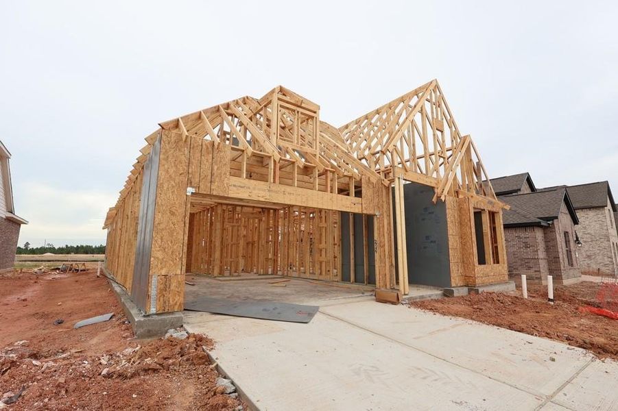 Let us show you how our advanced framing techniques have stood the test of time and allow more insulation for a quieter and more energy efficient home. Let us show you how our advanced framing techniques have stood the test of time and allow more insulation for a quieter and more energy efficient home.