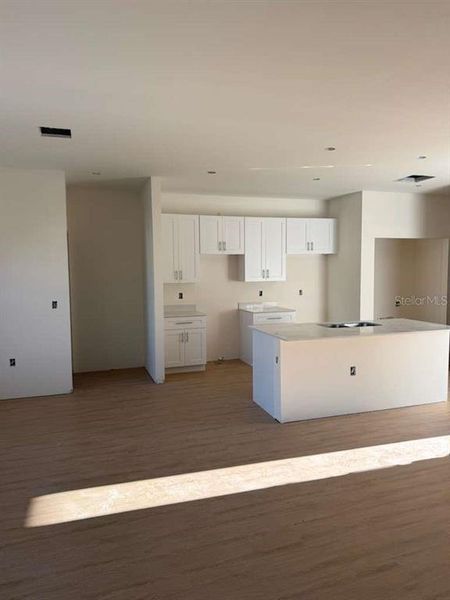 Image 6 of a home in .