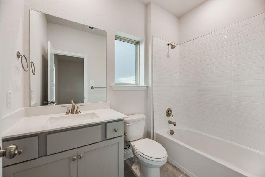 Furnished interior view inside a new home in Sutton Fields, Celina (Image 7).