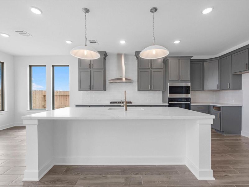 Furnished interior view inside a new home in Lago Mar, Texas City (Image 6).