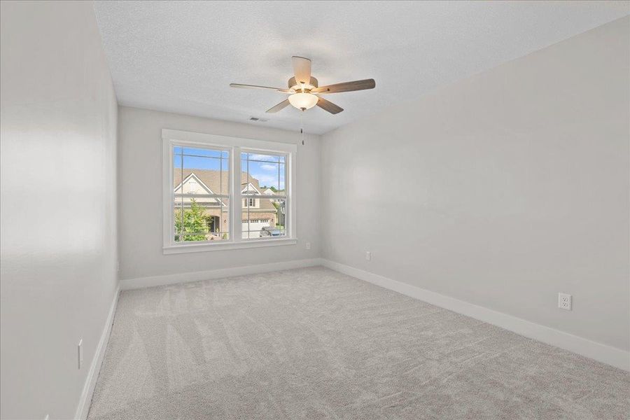 Spacious, unfurnished interior of a new home in Lakeside at Blue Ridge Plantation, Taylors (Image 34).