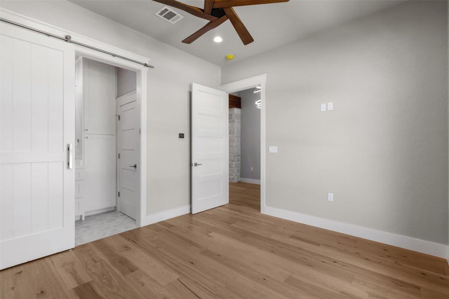 Spacious, unfurnished interior of a new home in , College Station (Image 23).
