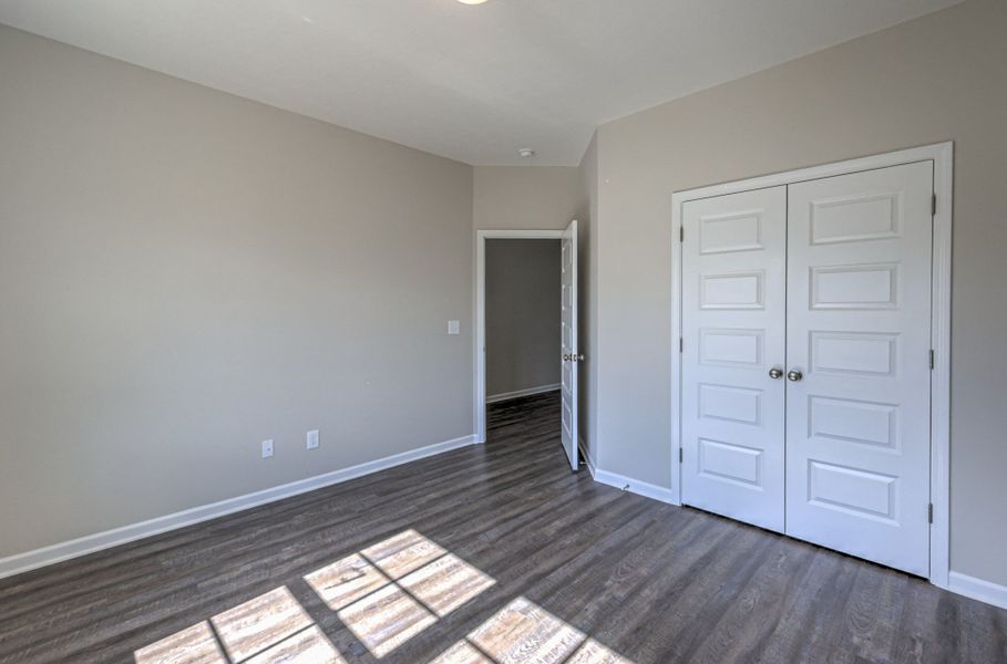 Spacious, unfurnished interior of a new home in Collin's Place, Decherd (Image 18).