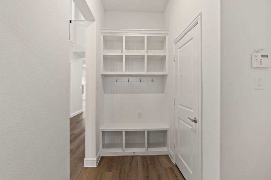 Spacious, unfurnished interior of a new home in Lake Breeze, Lavon (Image 22). Spacious, unfurnished interior of a new home in Lake Breeze, Lavon (Image 22).