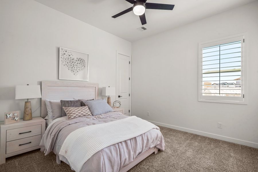 Furnished interior view inside a new home in Painted Sky, El Paso (Image 26). Furnished interior view inside a new home in Painted Sky, El Paso (Image 26).
