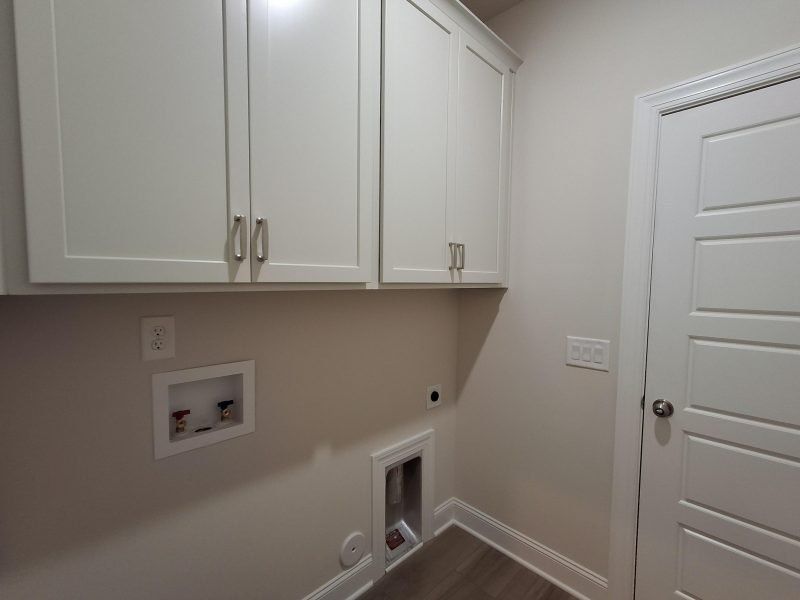 Spacious, unfurnished interior of a new home in Weybridge, Burlington (Image 30). Spacious, unfurnished interior of a new home in Weybridge, Burlington (Image 30).