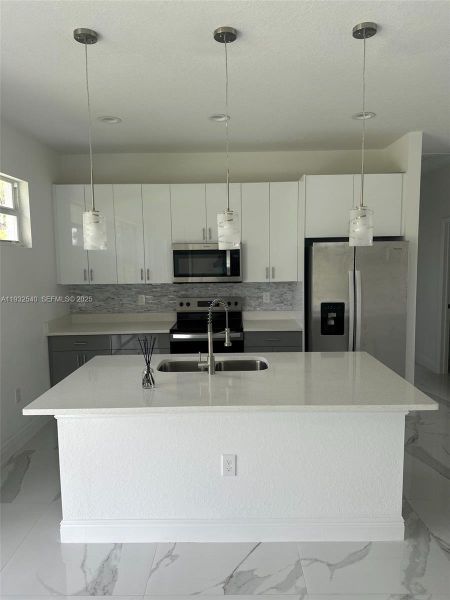 Furnished interior view inside a new home in , Lehigh Acres (Image 5).