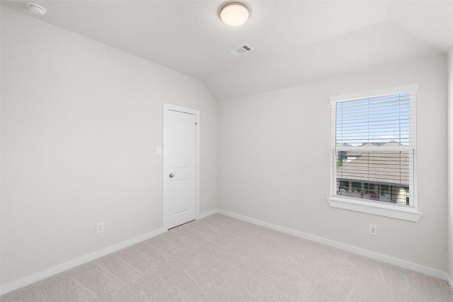 Spacious, unfurnished interior of a new home in Jubilee, Hockley (Image 23).