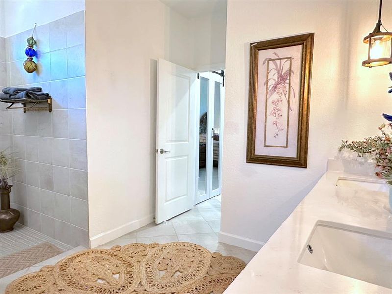 Image 43 of a home in .