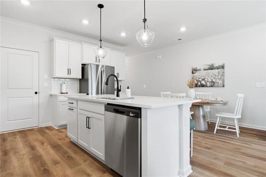 Furnished interior view inside a new home in , Jasper (Image 10).