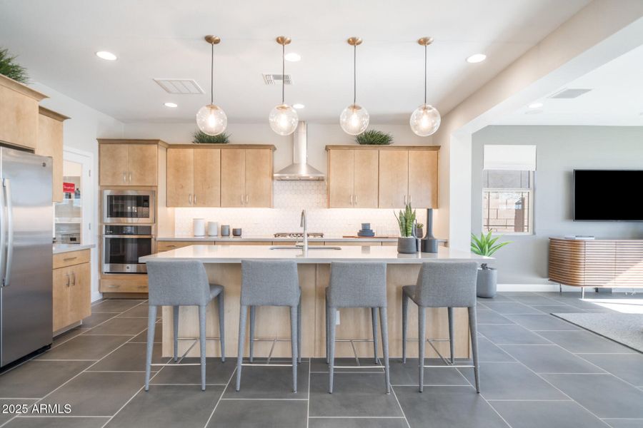 7921 E. Raleigh Avenue 7921 E. Raleigh Avenue