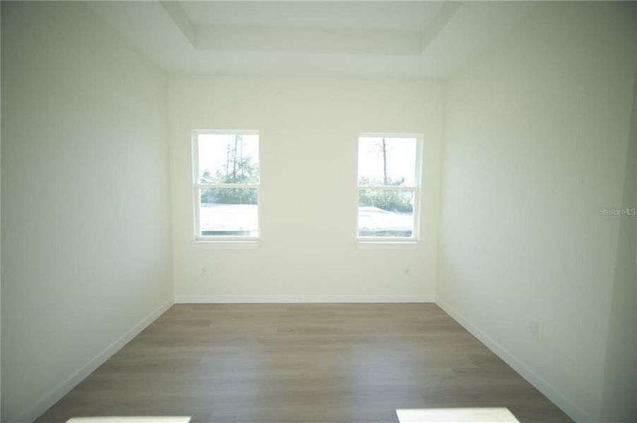 Spacious, unfurnished interior of a new home in , Ocala (Image 26).