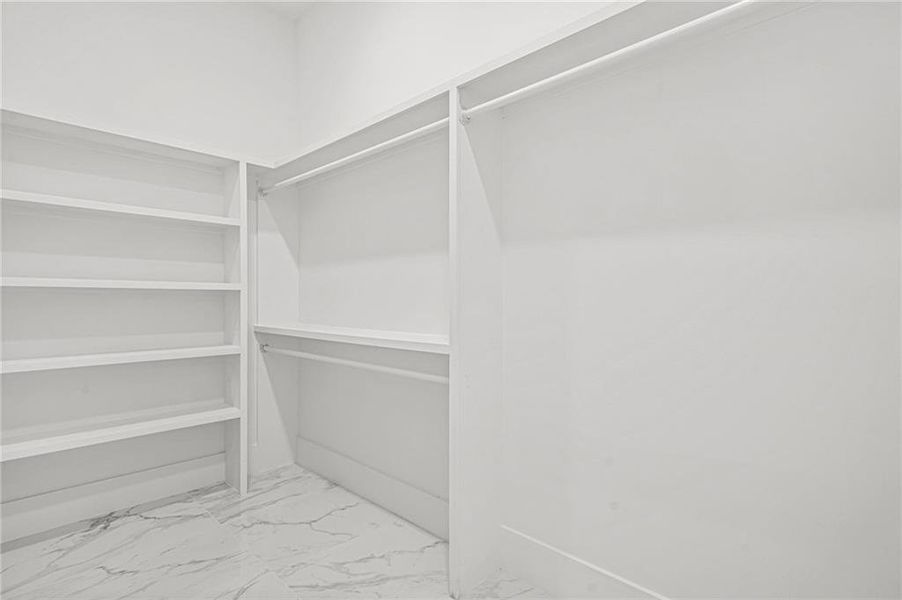 Spacious, unfurnished interior of a new home in , Atlanta (Image 55).