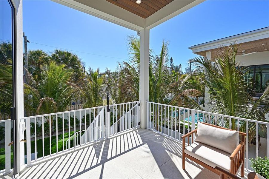 Exterior details and patio area of a home in , Anna Maria (Image 30).