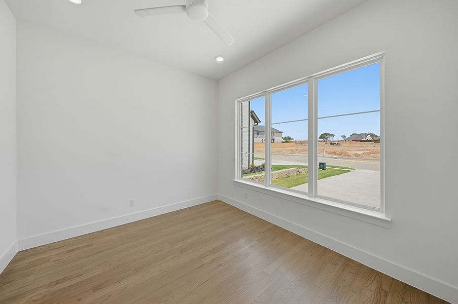 Spacious, unfurnished interior of a new home in Furst Ranch, Argyle (Image 32).