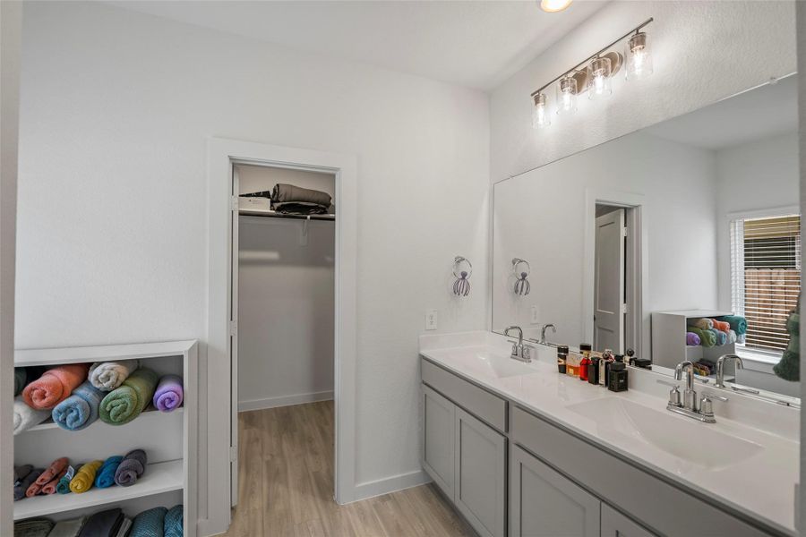 Furnished interior view inside a new home in Sorella, Tomball (Image 16).