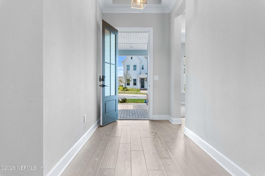 Spacious, unfurnished interior of a new home in , Jacksonville (Image 22).