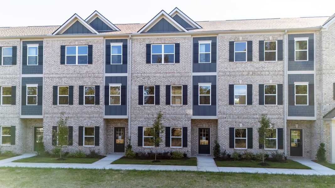 Image 32 of a home in Sweetbriar Place. Image 32 of a home in Sweetbriar Place.