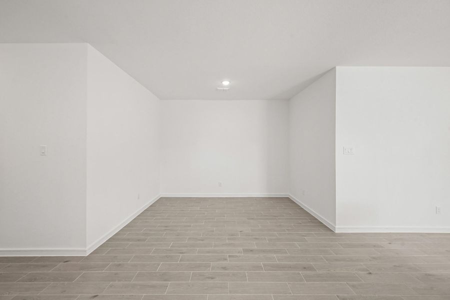 Charming dining area (*Photo not of actual home and used for illustration purposes only.)