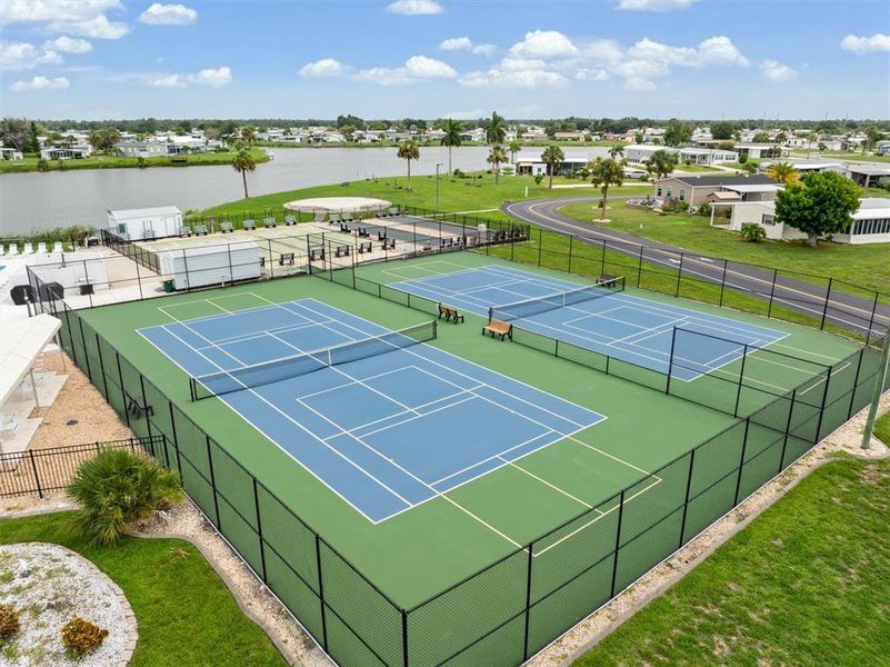 Community amenities in , Englewood (Image 35). Community amenities in , Englewood (Image 35).