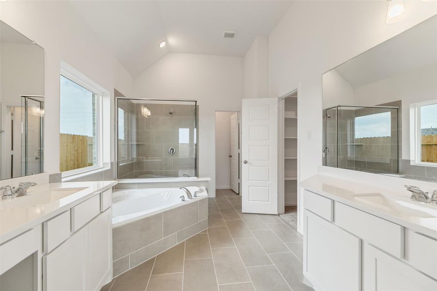 Furnished interior view inside a new home in Creekhaven, Iowa Colony (Image 18). Furnished interior view inside a new home in Creekhaven, Iowa Colony (Image 18).