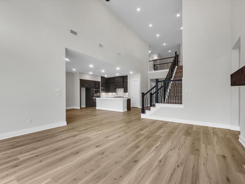 Spacious, unfurnished interior of a new home in Dunham Pointe, Cypress (Image 18). Spacious, unfurnished interior of a new home in Dunham Pointe, Cypress (Image 18).