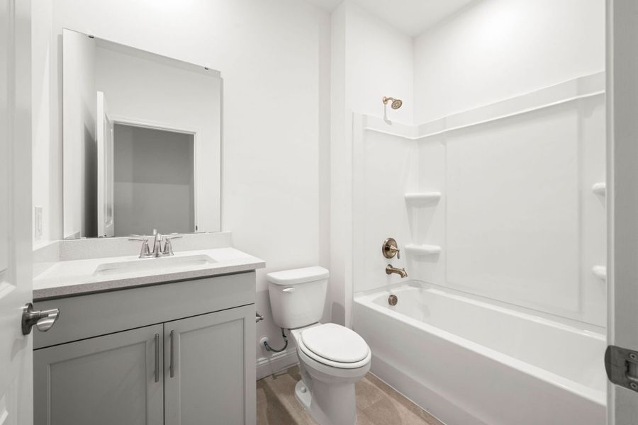 Furnished interior view inside a new home in Salem Bay, Beaufort (Image 12).