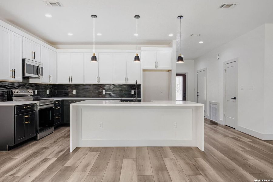 Furnished interior view inside a new home in , Spring Branch (Image 7).