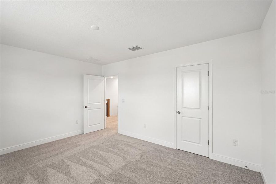 Spacious, unfurnished interior of a new home in SeaFlower, Bradenton (Image 22). Spacious, unfurnished interior of a new home in SeaFlower, Bradenton (Image 22).