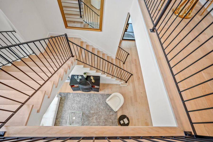 Image 47 of a home in .