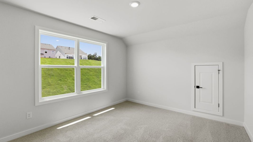 Spacious, unfurnished interior of a new home in Adams Glen, Greenville (Image 33).