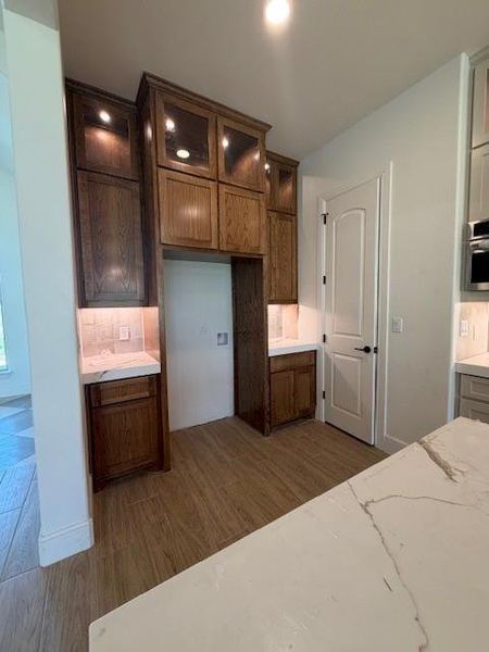 Furnished interior view inside a new home in , Weatherford (Image 5).